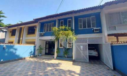 Casa à venda, com 4 quartos sendo 1 suíte à venda por R$ 960.000,00 - Anil