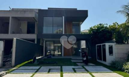 Casa com 4 quartos à venda, 300 m² por R$ 3.850.000 - Barra da Tijuca - Rio de Janeiro/RJ
