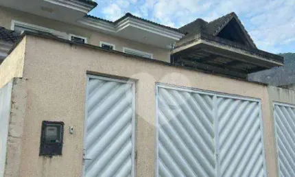 Lopes Enjoy Vende Excelente Casa com 2 amplas suítes, ampla sala,  117 m² por R$ 540.000 - Vargem Pequena - Rio de Janeiro/RJ
