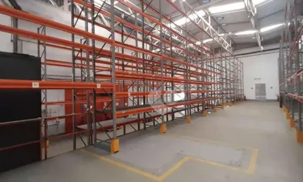 Barracão / Galpão / Depósito com 6 salas para alugar na Estrada Rio São Paulo, --, Campo Grande, Rio de Janeiro