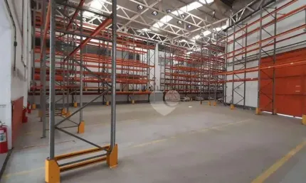 Barracão / Galpão / Depósito com 6 salas para alugar na Estrada Rio São Paulo, --, Campo Grande, Rio de Janeiro
