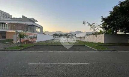 Terreno à venda, 1001 m² por R$ 3.300.000,00 - Barra da Tijuca - Rio de Janeiro/RJ