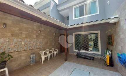 Casa com 4 quartos à venda, 148 m² por R$ 685.000,00 - Vargem Pequena - Rio de Janeiro/RJ