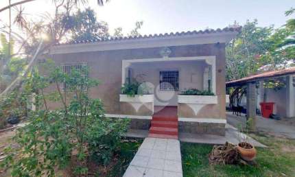 Casa com 3 quartos à venda, 160 m² por R$ 850.000 - Guaratiba