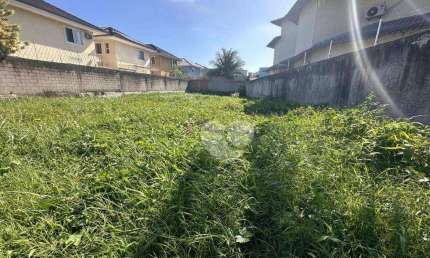 Terreno em condomínio fechado à venda na Rua Paulo Roberto Matheus, --, Vargem Pequena, Rio de Janeiro