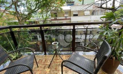 Apartamento com 2 dormitórios à venda, 90 m² por R$ 1.050.000,00 - Botafogo - Rio de Janeiro/RJ
