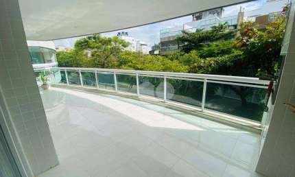 Apartamento de 4 quartos à  vendapor R$ 950.000 - Recreio - RJ