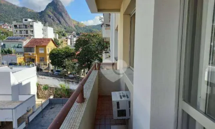 Apartamento com 2quartos, suíte, sacada à venda, por R$ 321.000,00- Grajaú - Rio de Janeiro /RJ.