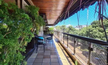 Jardim oceânico - apartamento de 3 quartos em prédio de esquina. próximo ao metrô. barra da tijuca/rj.