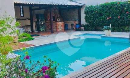 Casa de 4 quartos e 3 suítes a venda,  por R$ 1.500.000 - Recreio dos Bandeirantes - Rio de Janeiro/RJ