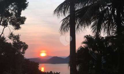 Casa com 6 quartos  à venda, 1200 m² por R$ 2.300.000 - Ponta Leste - Angra dos Reis/RJ