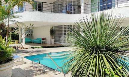 Casa alto padrão com vista para o CT do flamengo - 500m² 5 quartos