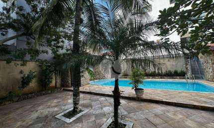 Casa com lazer privativo no Recreio dos Bandeirantes