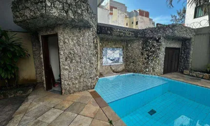 Casa com lazer privativo no recreio dos bandeirantes