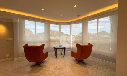 Apartamento Exclusivo na Av. Rui Barbosa com Vista para o Pão de Açúcar | Projeto Helena Cohen | 286 m² | 3 Quartos | 2 Suítes | 2 Vagas