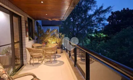 Lindo 2 quartos (1 suíte) dependências 95 metros frente 2 vagas R$690.000,00