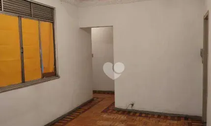 Apartamento 2 quartos, vazio a venda no méier – 1 vaga