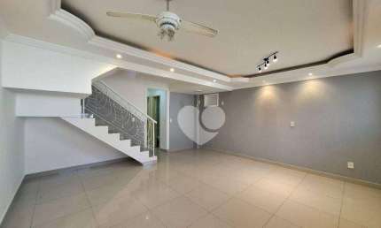 Casa com 3 dormitórios para alugar, 90 m² por R$ 3.748,27/mês - Pechincha - Rio de Janeiro/RJ