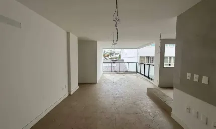 Jardim Oceânico - Apartamento 1º habitação/locação em Prédio recém construído. Próximo ao Metrô e à Praça do Pomar. Sol da manhã; Barra da Tijuca/RJ.