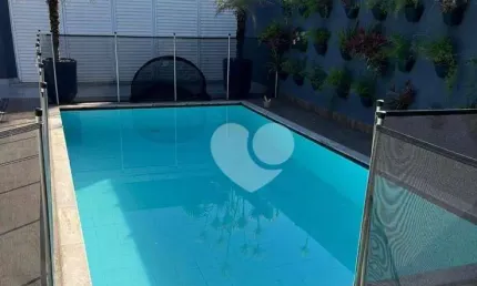 Casa com 3 Quartos à venda, 219 m² por R$ 2.500.000