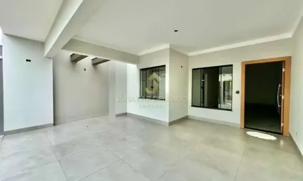 Casa à venda no bairro Parque das Palmeiras - Maringá/PR