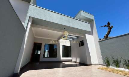 Casa à venda no bairro Parque Residencial Aeroporto - Maringá/PR
