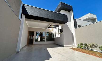Casa à venda no bairro Jardim Paulista III - Maringá/PR