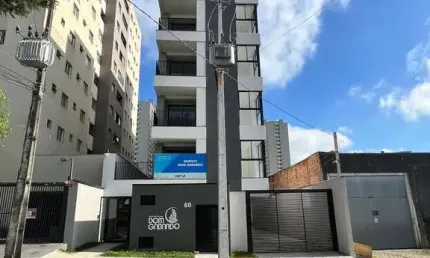 Apartamento à venda no bairro Capão Raso - Curitiba/PR