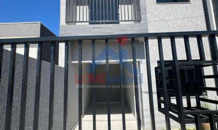 Sobrado à venda no bairro Campo de Santana - Curitiba/PR