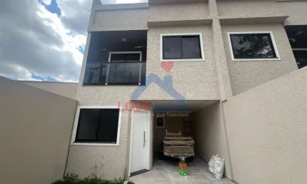 Casa com 3 quartos à venda no Xaxim, Curitiba 