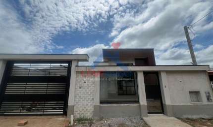 Casa à venda no bairro Eucalíptos - Fazenda Rio Grande/PR