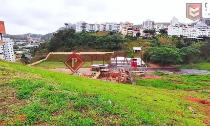 Terreno à venda na Rua Flores de Ouro Preto, 26, Santa Luzia, Juiz de Fora