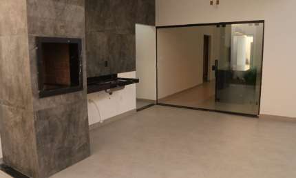 Casa com 3 quartos à venda na Rua Capivari, 000, Jardim Botânico, Uberlândia