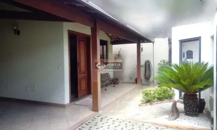 Casa com 4 quartos à venda em Itapoã, Belo Horizonte , 226 m2 por R$ 1.600.000