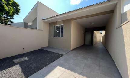 Casa para Venda em Maringá, Parque Residencial Aeroporto, 3 dormitórios, 1 suíte, 2 banheiros, 2 vagas