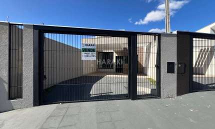 Casa para Venda em Maringá, Jardim Colina Verde, 3 dormitórios, 1 suíte, 2 banheiros, 2 vagas
