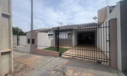 Casa para Venda em Maringá, Jardim Andrade, 3 dormitórios, 1 banheiro, 2 vagas