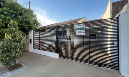 Casa para Venda em Maringá, Jardim Monte Rei, 3 dormitórios, 1 suíte, 2 banheiros, 2 vagas