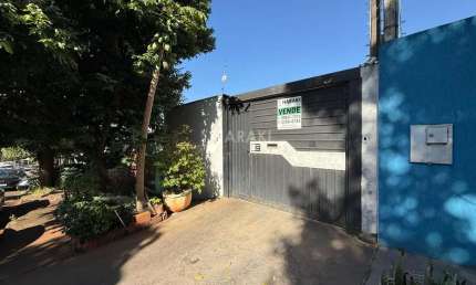 Casa para Venda em Maringá, Parque Industrial, 3 dormitórios, 1 suíte, 3 banheiros, 2 vagas