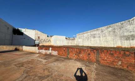 Terreno Comercial para Venda em Maringá, Jardim Monte Rei