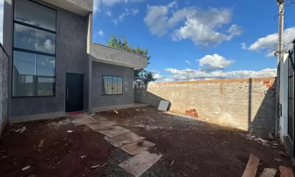 Casa para Venda em Maringá, Jardim Novo Paulista, 3 dormitórios, 1 suíte, 2 banheiros, 2 vagas