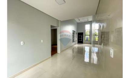 Casa à venda, 2 quartos, 1 suíte, 2 vagas, Universitário - Cascavel/PR