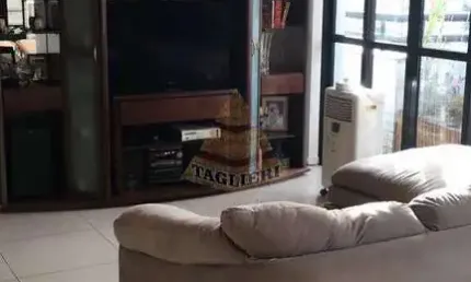 Cobertura Penthouse com 210 m, com piscina, lareira, churrasqueira