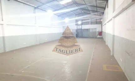 Prédio com 2000m2 e estacionamento 700m2 tatuapé 300mts metrô carrão