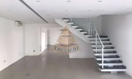 LOCADO Lindo Prédio comercial, próximo ao ceret. 450m2
