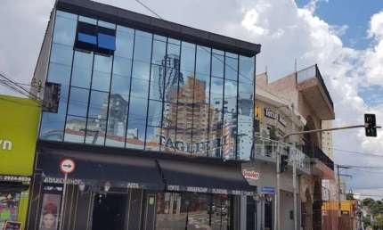 Térreo e 1 andar. 333 m2. Excelente ponto comercial Tatuapé / Anália Franco