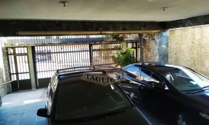 VENDA / SOBRADO C/ PISCINA 5 VAGAS  C/ EDÍCULA VILA CARRÃO  500 MTS