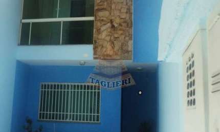 VENDE -SE SOBRADO COM TRÊS SUÍTES - VILA MATILDE - DESOCUPADO