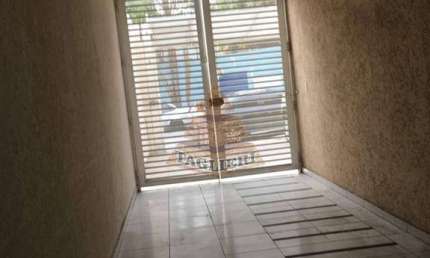 SOBRADO COMERCIAL Todos os cômodos com encanamento para ar condicionado
