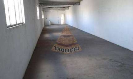 PREDIO COMERCIAL COM 5 VAGAS EXTERNAS 2000 METROS DE AREA CONSTRUIDA NA PEN
